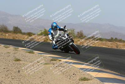 media/Apr-10-2022-SoCal Trackdays (Sun) [[f104b12566]]/Turn 7 Inside (1025am)/